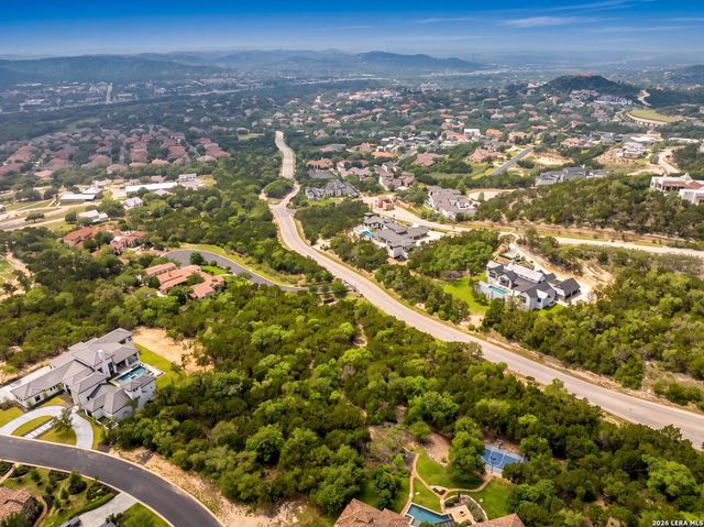 7 Paseo Valencia, San Antonio, TX 78257