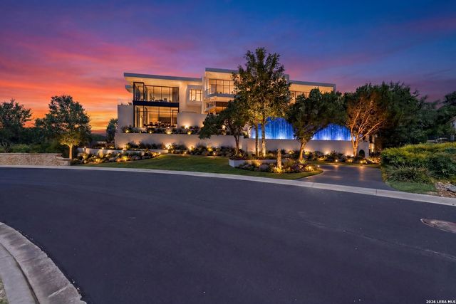7 Paseo Valencia, San Antonio, TX 78257