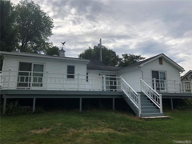 17 Brookside Road, Monroe, NY 10950