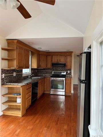 17 Brookside Road, Monroe, NY 10950