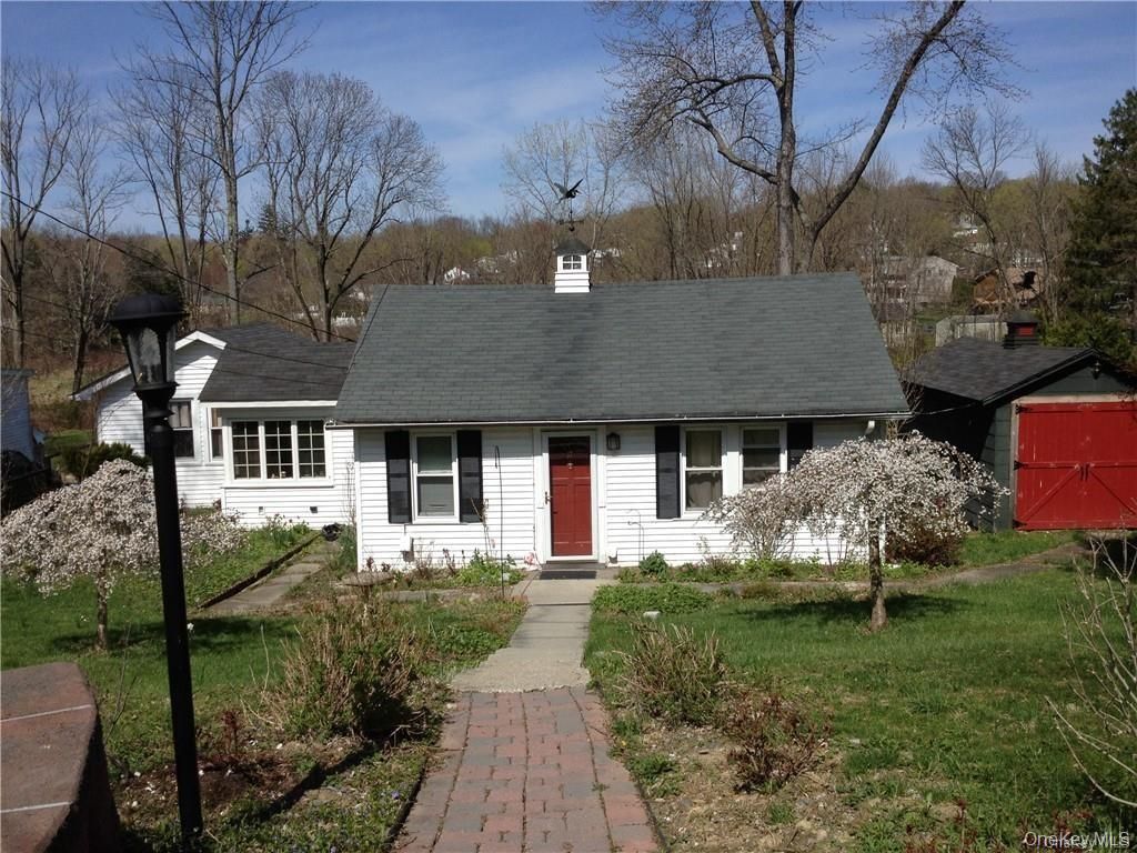 17 Brookside Road, Monroe, NY 10950
