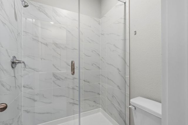 12230 Mead Grove Drive, Texas City, TX 77591