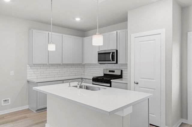 12230 Mead Grove Drive, Texas City, TX 77591