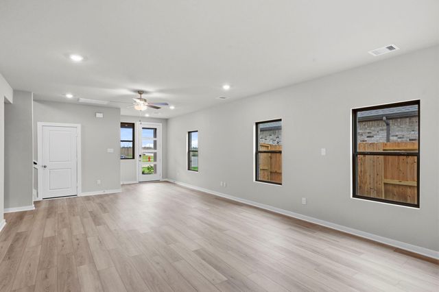 12230 Mead Grove Drive, Texas City, TX 77591