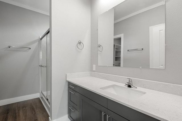 2025 Applewood DR, Lockhart, TX 78644