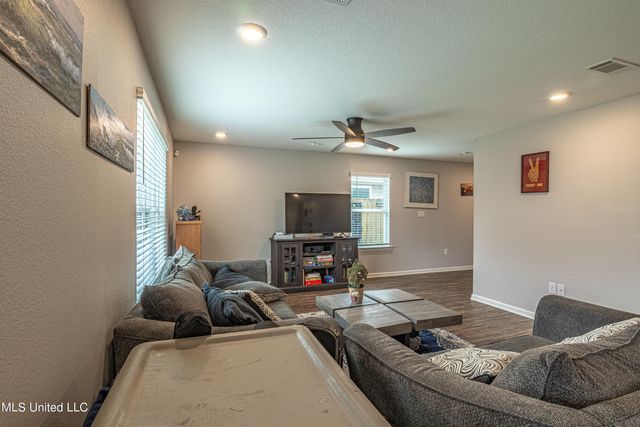 534 W Marigold Drive, Long Beach, MS 39560