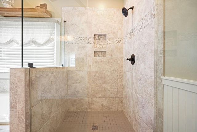 215 Wilshire Terrace, White, GA 30184