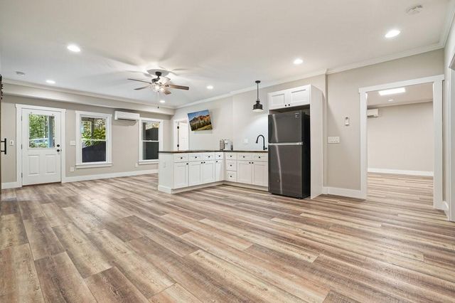 215 Wilshire Terrace, White, GA 30184