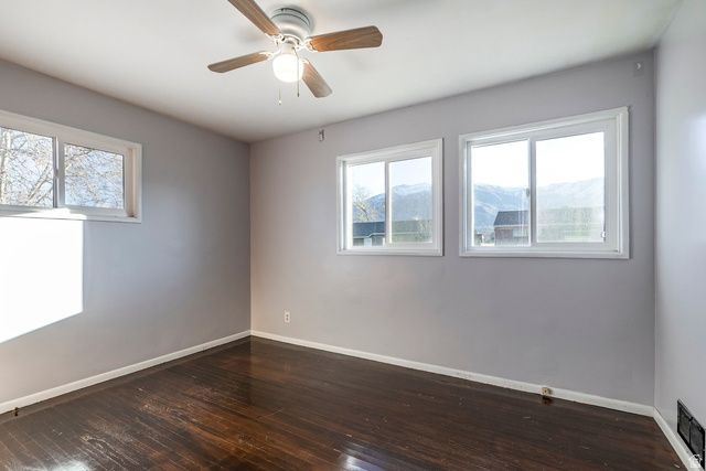 4579 S 375 E, Washington Terrace, UT 84405
