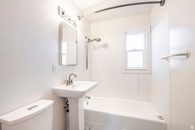 4579 S 375 E, Washington Terrace, UT 84405