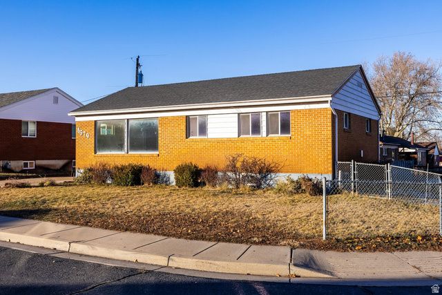 4579 S 375 E, Washington Terrace, UT 84405