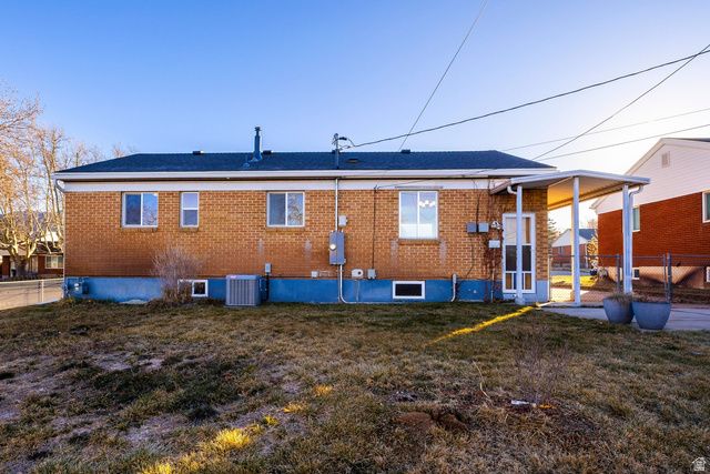 4579 S 375 E, Washington Terrace, UT 84405