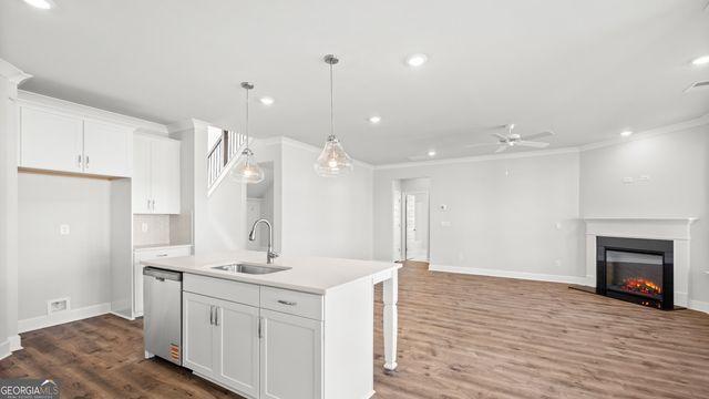 401 Hazel Drive, Locust Grove, GA 30248