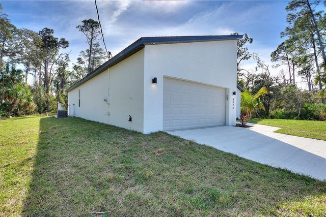 3083 SIKESTON AVENUE, North Port, FL 34286
