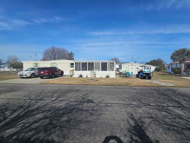 701 Parkway Dr., North Myrtle Beach, SC 29582