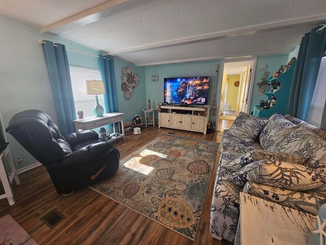 701 Parkway Dr., North Myrtle Beach, SC 29582