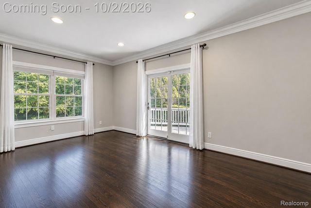 140 Linda Court, Bloomfield Hills, MI 48304
