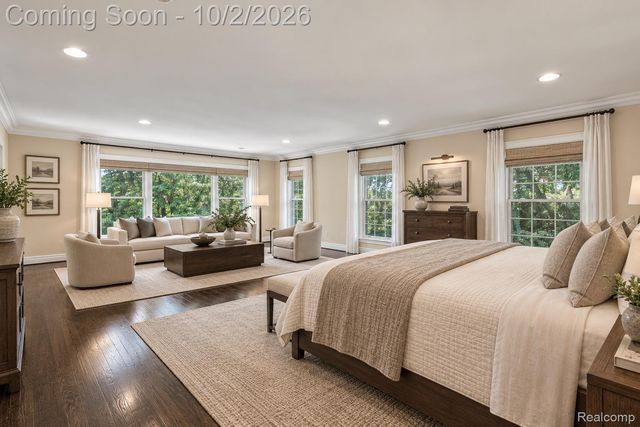 140 Linda Court, Bloomfield Hills, MI 48304