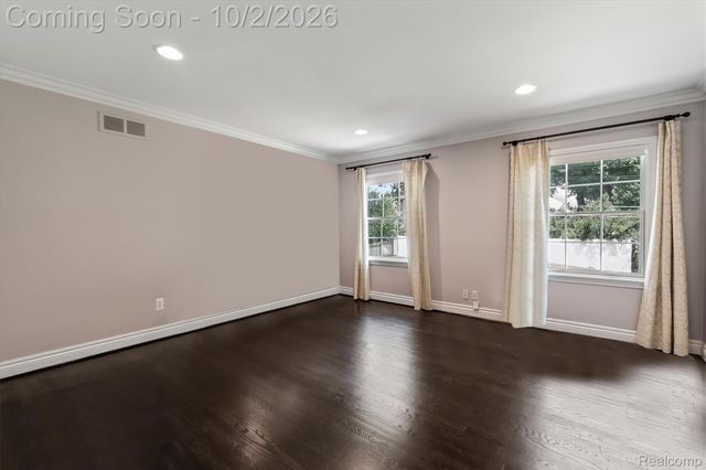 140 Linda Court, Bloomfield Hills, MI 48304