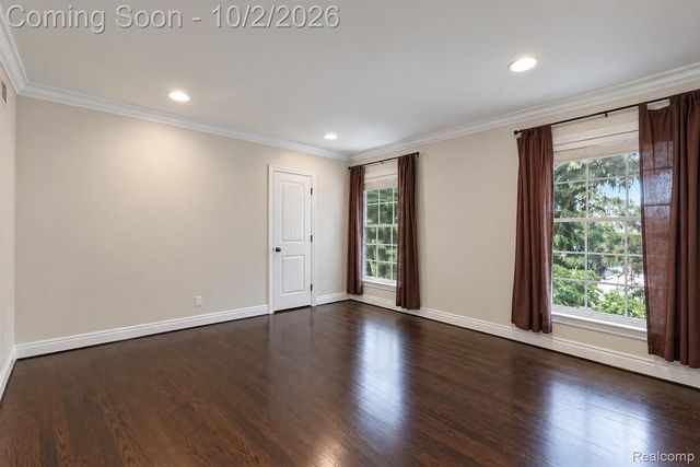 140 Linda Court, Bloomfield Hills, MI 48304