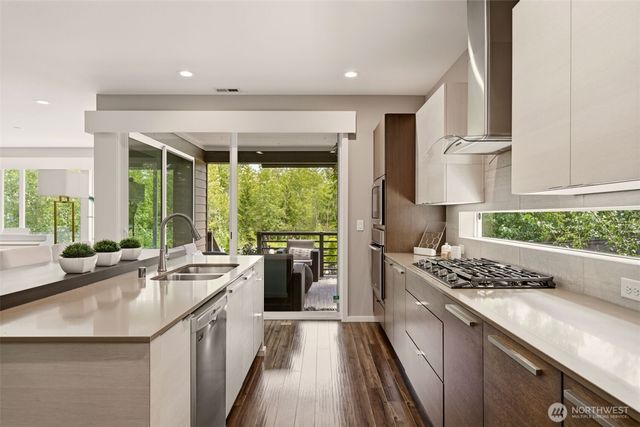 13215 SE 262nd Street, Kent, WA 98042