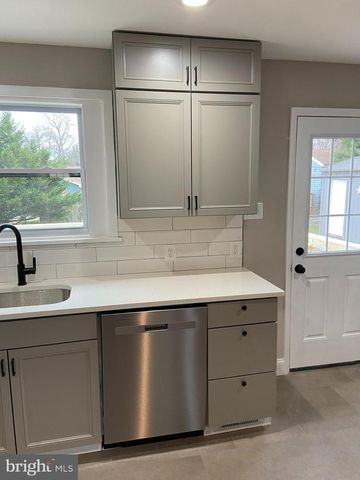 1103 HIGHWOOD RD, Rockville, MD 20851