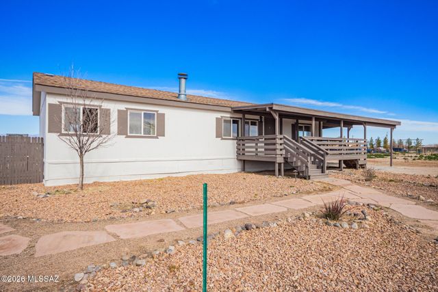 1250 W Packing Plant Road, Willcox, AZ 85643