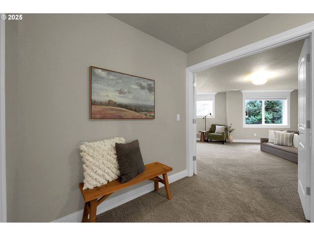 3620 WALTON Ln, Eugene, OR 97408