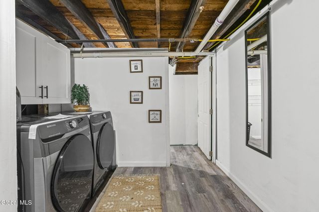 1371 Midline Road, Amsterdam, NY 12010