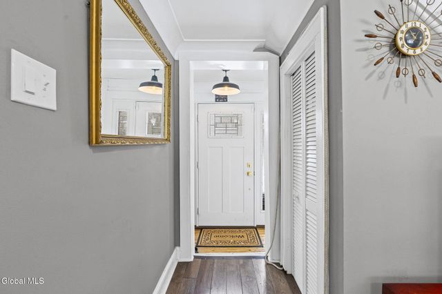 1371 Midline Road, Amsterdam, NY 12010