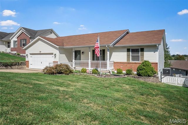203 Wenona Drive, Washington, MO 63090