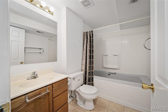 203 Wenona Drive, Washington, MO 63090