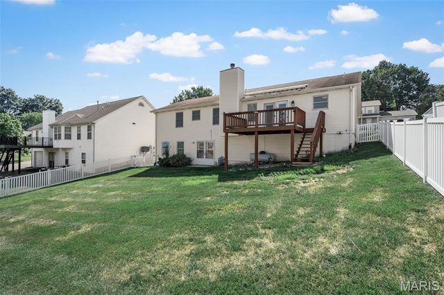 203 Wenona Drive, Washington, MO 63090