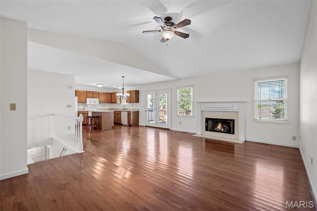 203 Wenona Drive, Washington, MO 63090