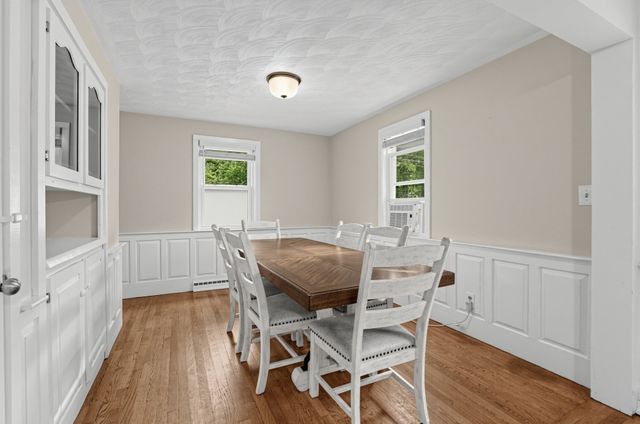 106 Paul St, Dedham, MA 02026