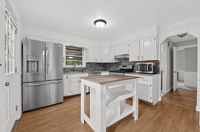 106 Paul St, Dedham, MA 02026