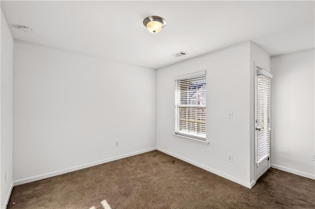 7789 Rutgers Circle, Fairburn, GA 30213