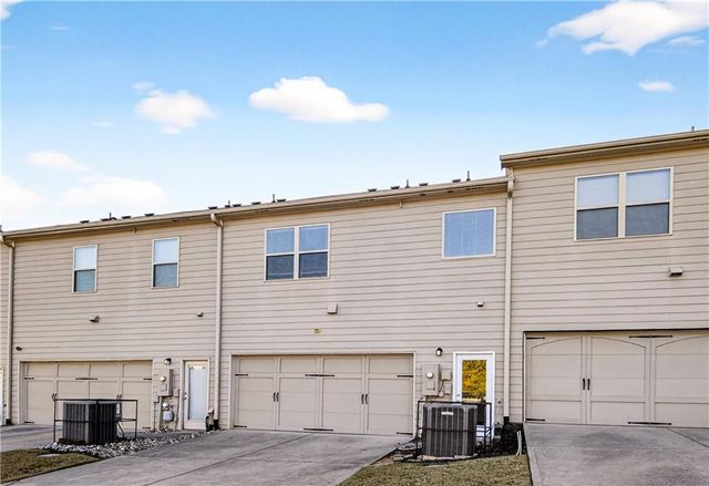 7789 Rutgers Circle, Fairburn, GA 30213