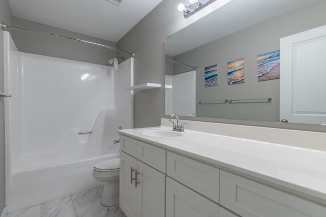 9 Creekside Drive, Florence, KY 41042