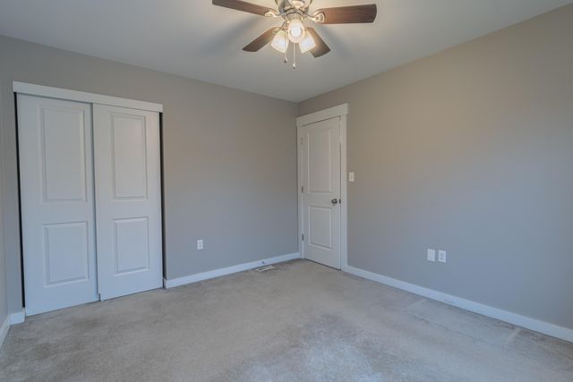 9 Creekside Drive, Florence, KY 41042