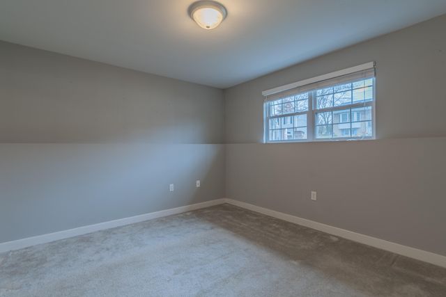 9 Creekside Drive, Florence, KY 41042