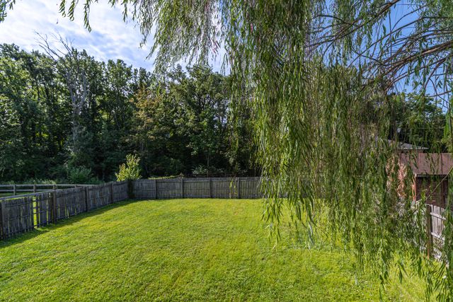 9 Creekside Drive, Florence, KY 41042