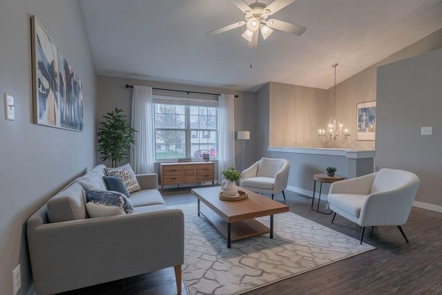 9 Creekside Drive, Florence, KY 41042