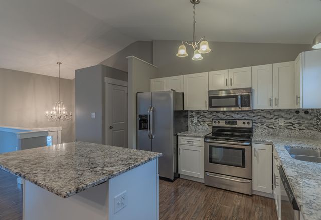 9 Creekside Drive, Florence, KY 41042