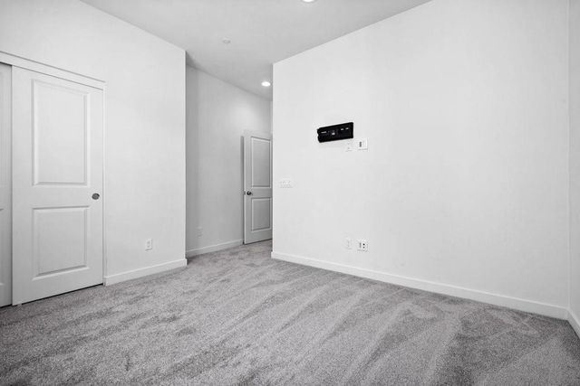 340 Waterbury Ct, Santee, CA 92071