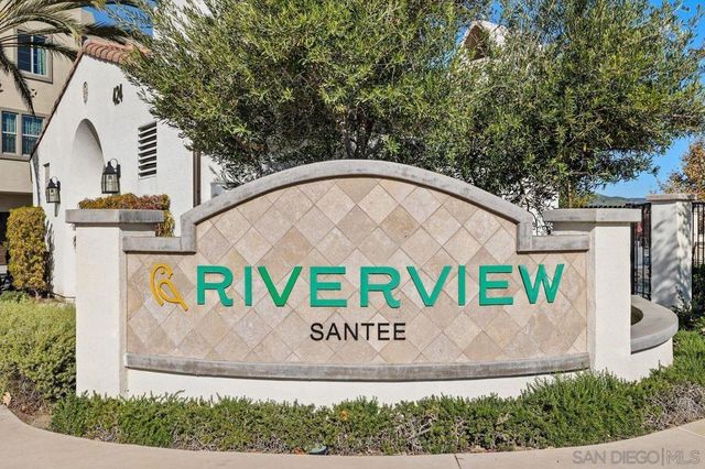 340 Waterbury Ct, Santee, CA 92071