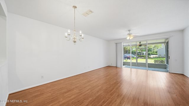 7990 BAYMEADOWS Road E 1602, Jacksonville, FL 32256