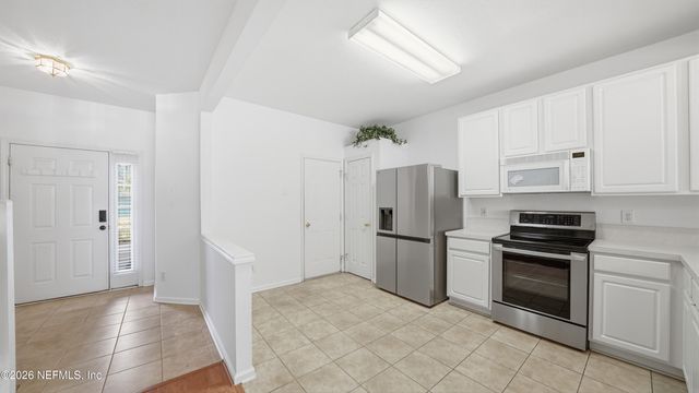 7990 BAYMEADOWS Road E 1602, Jacksonville, FL 32256