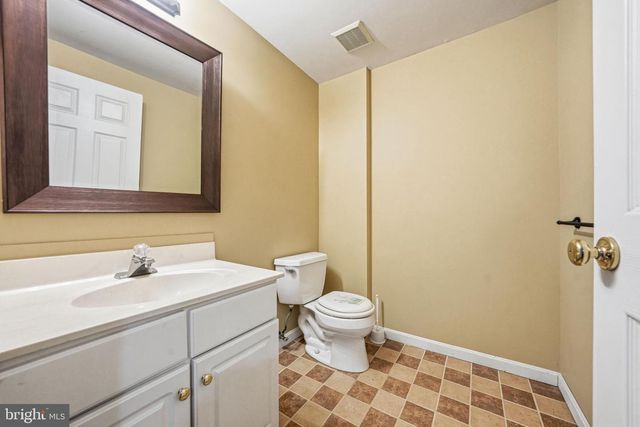445 TUVIRA LN, Cherry Hill, NJ 08003