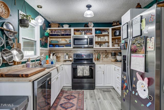 436 Springfield Drive, Bristol, TN 37620